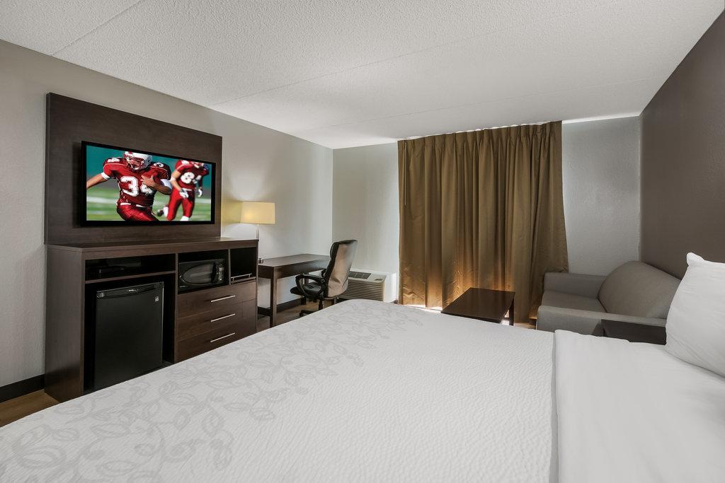 Red Roof Inn Plus+ & Suites Knoxville West - Cedar Bluff Extérieur photo