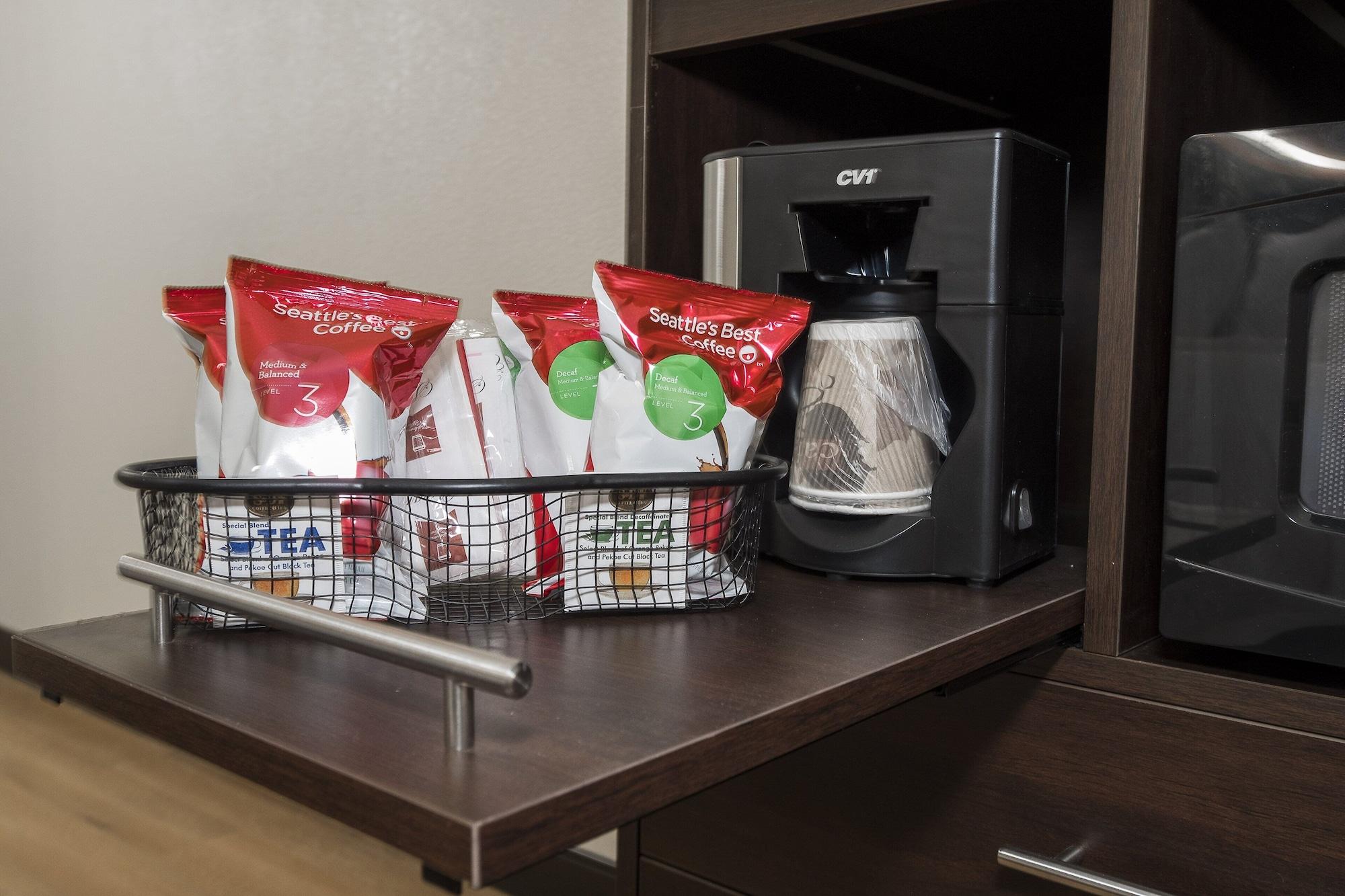 Red Roof Inn Plus+ & Suites Knoxville West - Cedar Bluff Extérieur photo