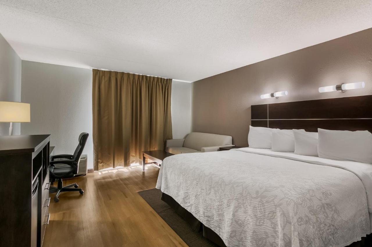 Red Roof Inn Plus+ & Suites Knoxville West - Cedar Bluff Extérieur photo