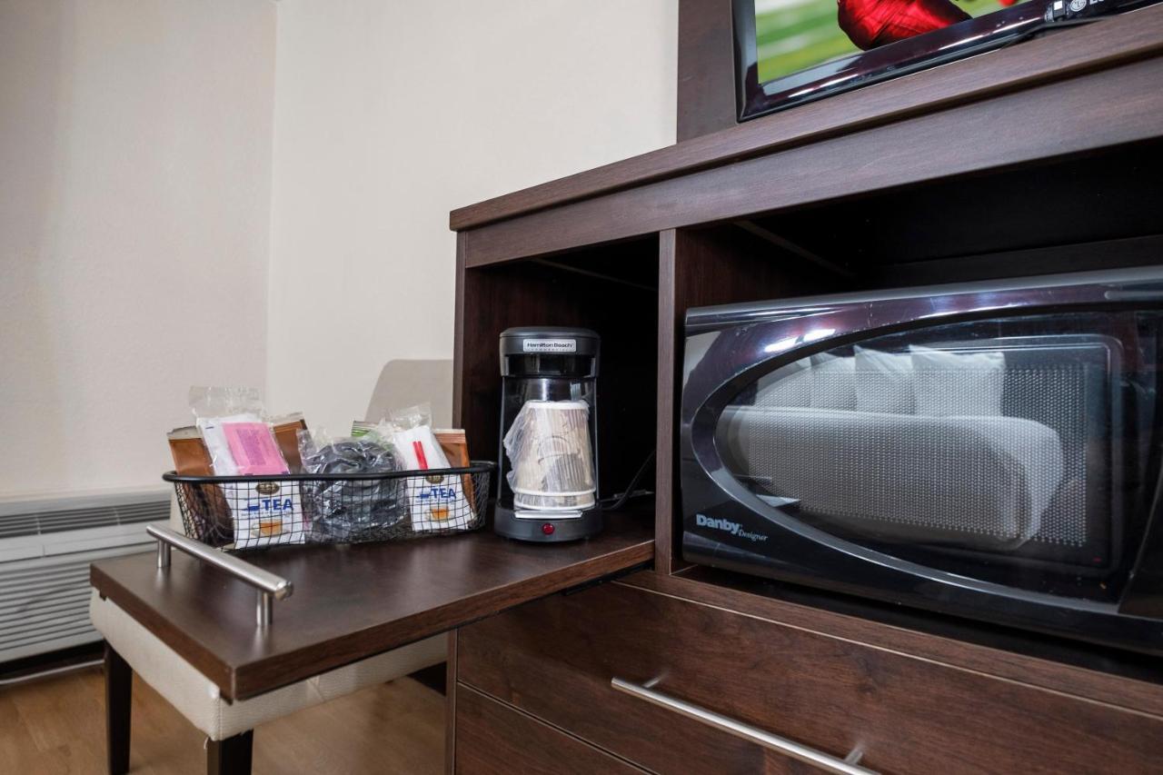 Red Roof Inn Plus+ & Suites Knoxville West - Cedar Bluff Extérieur photo